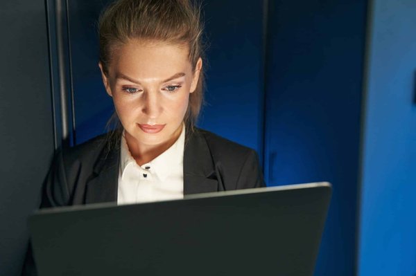 Que faut-il savoir sur le kit  de confidentialité personnalisé et les cache-caméras personnalisés ?